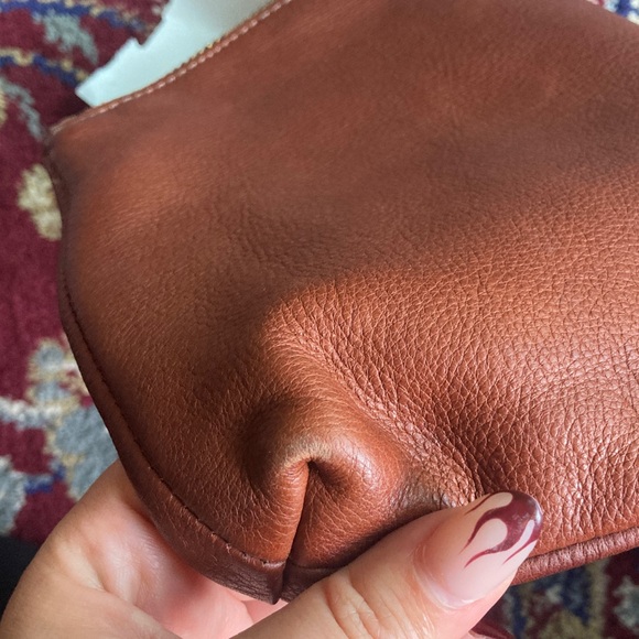 Baggu brown leather pouch/clutch - Picture 4 of 5